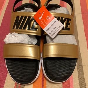 Woman Nike sandal